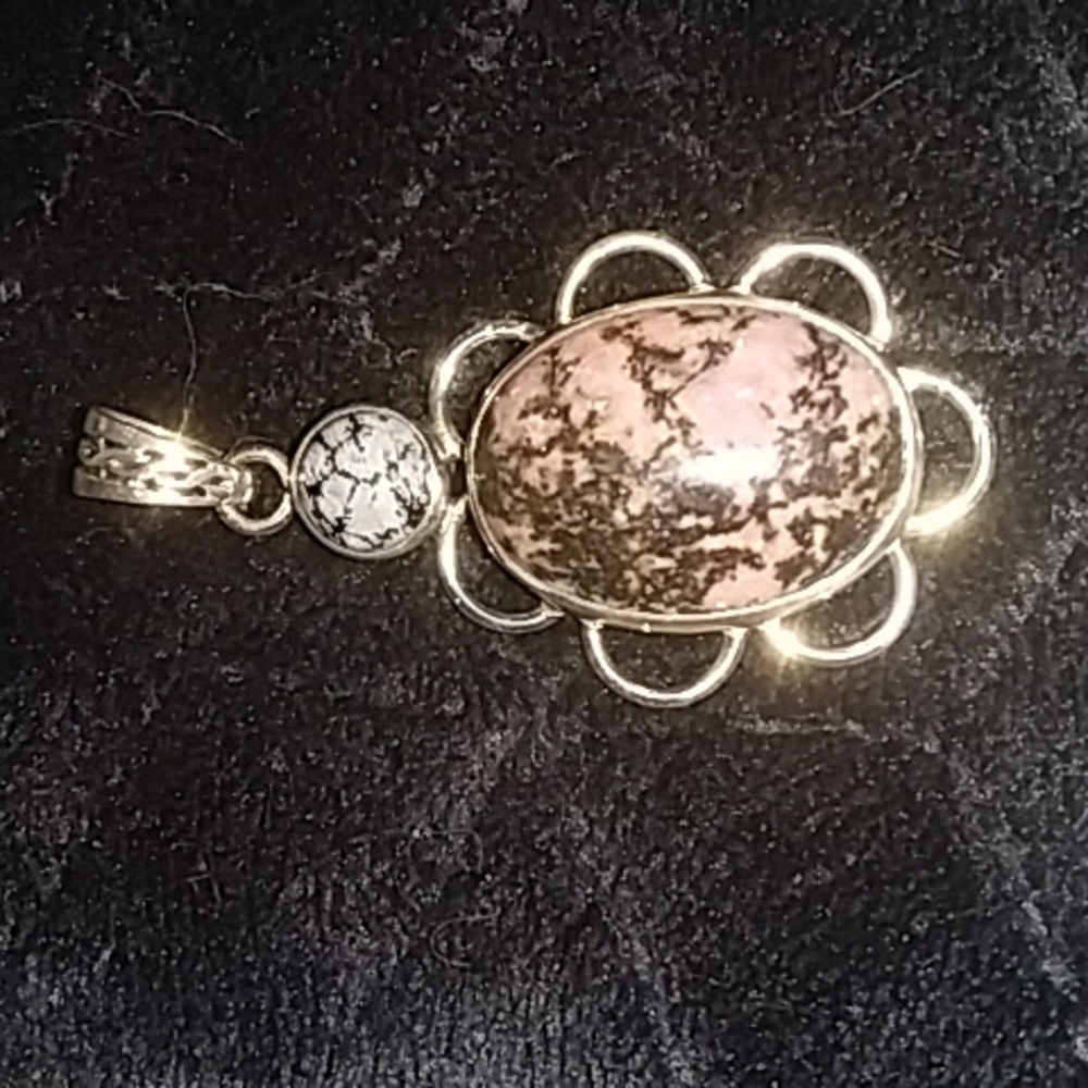 Pendant